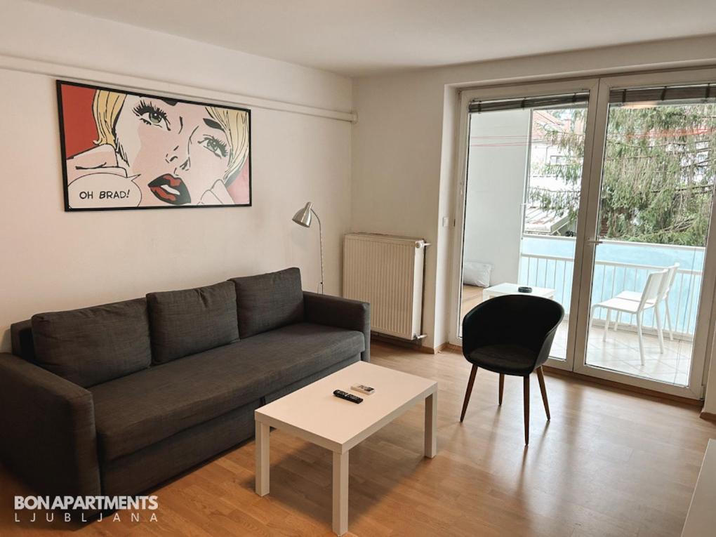 Appartement 70 Square M With Balcony+parking+ac